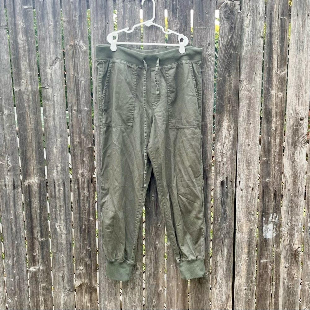 GAP Olive Green Cargo Jogger Pants